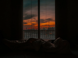 dim light