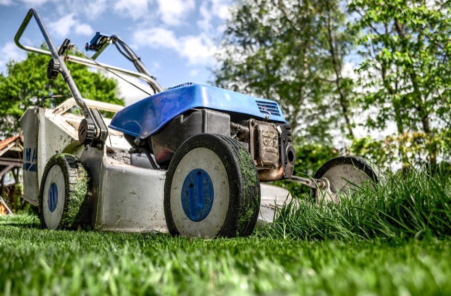 garden mowing